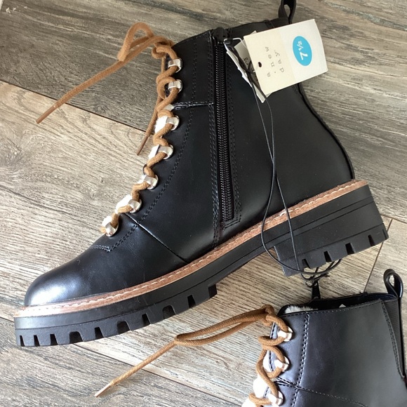CLOSEOUT \A New Day\ NWT Black Boots with Faux Fur - Picture 6 of 14